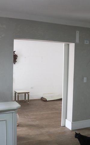 Casa à venda com 220m², 4 quartos e 5 vagasSuíte