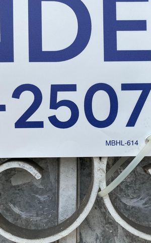 Casa à venda com 232m², 5 quartos e 2 vagas Casa à venda com 232m², 5 quartos e 2 vagasMBHL-614