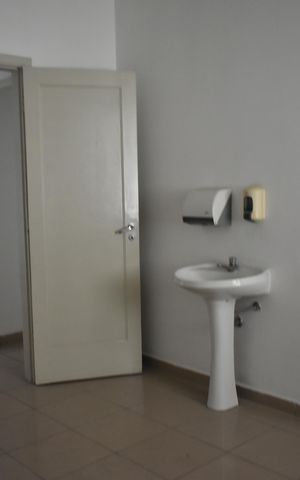 Casa à venda com 280m², 6 quartos e 1 vagaQuarto 5