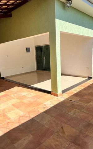 Casa para alugar com 215m², 4 quartos e 6 vagas Casa para alugar com 215m², 4 quartos e 6 vagasÁrea externa