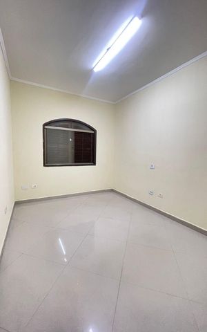 Casa à venda com 145m², 3 quartos e 2 vagas