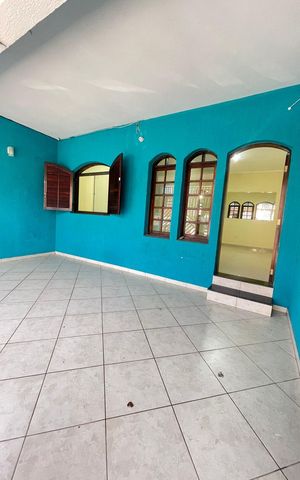 Casa à venda com 145m², 3 quartos e 2 vagas