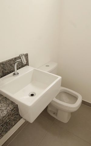 Apartamento à venda com 146m², 2 quartos e 2 vagaslavabo