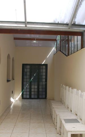 Casa para alugar com 289m², 5 quartos e 3 vagas