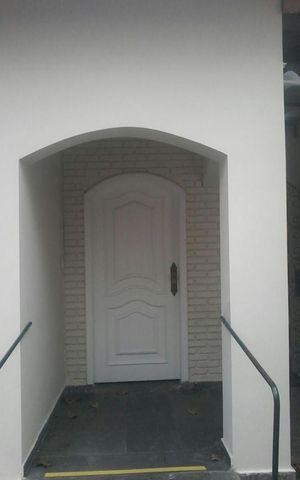 Casa para alugar com 289m², 5 quartos e 3 vagas
