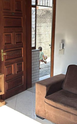 Casa de condomínio à venda com 75m², 3 quartos e 2 vagas