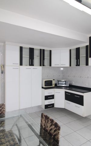 Casa à venda com 118m², 2 quartos e 3 vagasCozinha