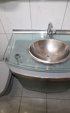 Casa à venda com 118m², 2 quartos e 3 vagasBanheiro