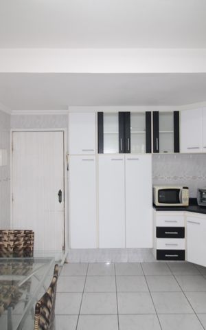 Casa à venda com 118m², 2 quartos e 3 vagasCozinha