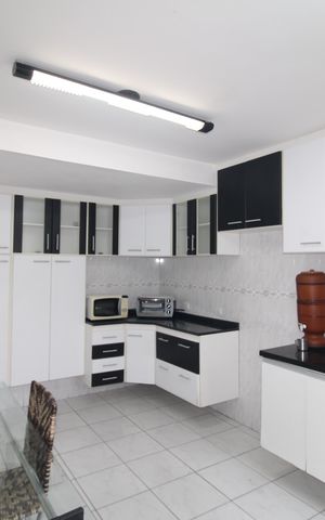 Casa à venda com 118m², 2 quartos e 3 vagasCozinha