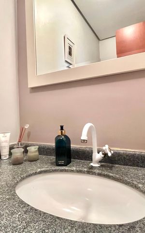 Apartamento à venda com 156m², 4 quartos e 3 vagas Apartamento à venda com 156m², 4 quartos e 3 vagasLavabo