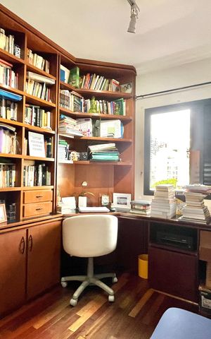 Apartamento à venda com 156m², 4 quartos e 3 vagas Apartamento à venda com 156m², 4 quartos e 3 vagasQuarto 4