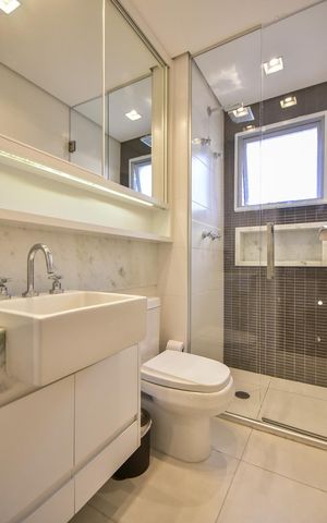 Apartamento à venda com 104m², 2 quartos e 2 vagasBanheiro