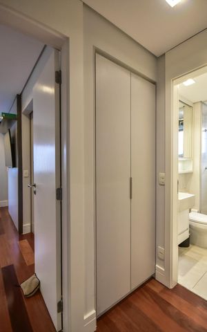 Apartamento à venda com 104m², 2 quartos e 2 vagasCorredor