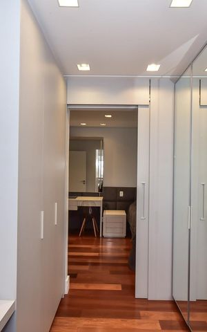 Apartamento à venda com 104m², 2 quartos e 2 vagasArmário da Suíte 