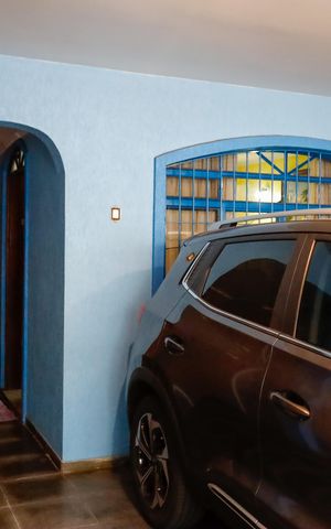 Casa à venda com 234m², 3 quartos e 2 vagas Casa à venda com 234m², 3 quartos e 2 vagasGaragem