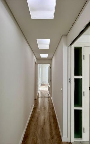 Apartamento à venda com 183m², 3 quartos e 3 vagas Apartamento à venda com 183m², 3 quartos e 3 vagasCorredor Suítes