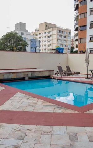Apartamento à venda com 183m², 3 quartos e 3 vagas Apartamento à venda com 183m², 3 quartos e 3 vagasPiscina