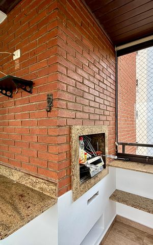 Apartamento à venda com 183m², 3 quartos e 3 vagas Apartamento à venda com 183m², 3 quartos e 3 vagasSacada