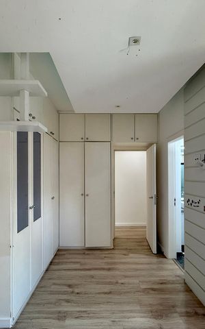 Apartamento à venda com 183m², 3 quartos e 3 vagas Apartamento à venda com 183m², 3 quartos e 3 vagasSuíte 2