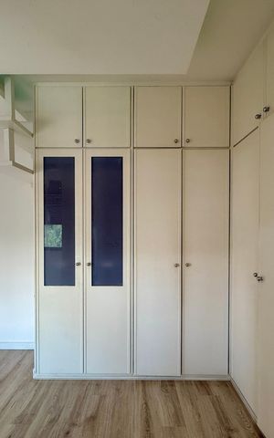 Apartamento à venda com 183m², 3 quartos e 3 vagas Apartamento à venda com 183m², 3 quartos e 3 vagasSuíte 2