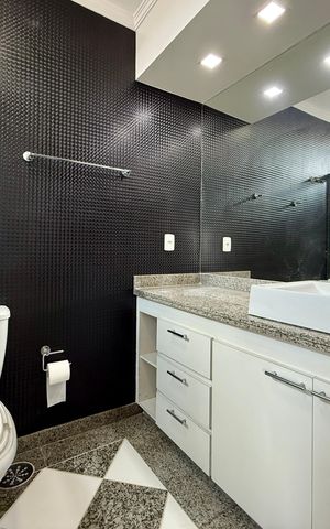 Apartamento à venda com 183m², 3 quartos e 3 vagas Apartamento à venda com 183m², 3 quartos e 3 vagasBanheiro Suíte 3
