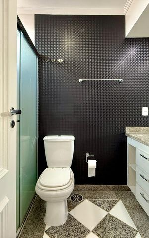 Apartamento à venda com 183m², 3 quartos e 3 vagas Apartamento à venda com 183m², 3 quartos e 3 vagasBanheiro Suíte 3