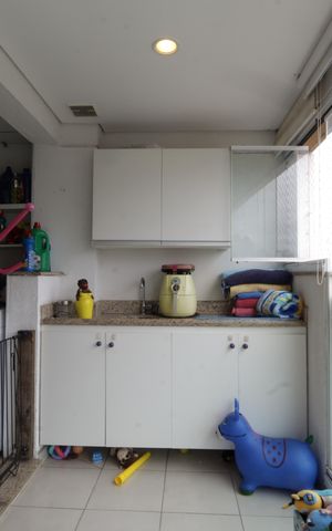 Apartamento à venda com 72m², 3 quartos e 2 vagasVaranda da Sala