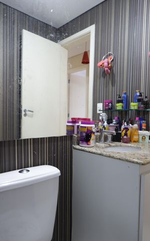 Apartamento à venda com 72m², 3 quartos e 2 vagasBanheiro