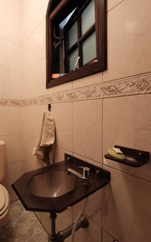 Casa para alugar com 250m², 4 quartos e 15 vagasLavabo 1