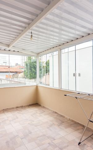 Casa de condomínio à venda com 144m², 3 quartos e 3 vagas Casa de condomínio à venda com 144m², 3 quartos e 3 vagasCobertura
