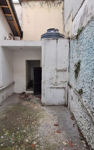 Casa à venda com 150m², 3 quartos e 2 vagasQuintal / área de serviço