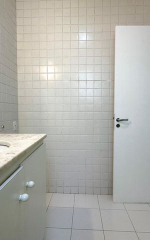 Apartamento à venda com 69m², 3 quartos e sem vaga Apartamento à venda com 69m², 3 quartos e sem vagaBanheiro