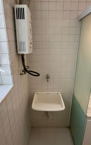 Apartamento à venda com 69m², 3 quartos e sem vaga Apartamento à venda com 69m², 3 quartos e sem vagaBanheiro