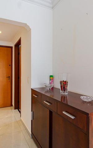 Apartamento à venda com 72m², 2 quartos e 1 vaga Apartamento à venda com 72m², 2 quartos e 1 vagaSala
