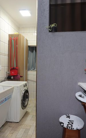 Casa à venda com 195m², 2 quartos e 5 vagasÁrea de Serviço