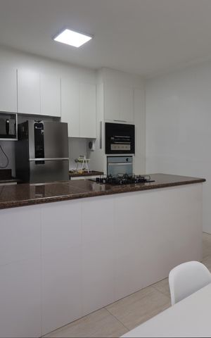 Casa à venda com 195m², 2 quartos e 5 vagasCozinha