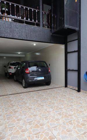 Casa à venda com 195m², 2 quartos e 5 vagasGaragem