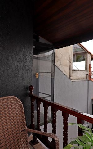 Casa à venda com 195m², 2 quartos e 5 vagasSacada da Sala