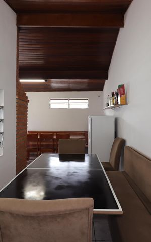 Casa à venda com 195m², 2 quartos e 5 vagasÁrea Gourmet