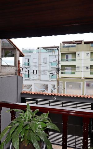 Casa à venda com 195m², 2 quartos e 5 vagasSacada da Sala