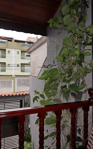 Casa à venda com 195m², 2 quartos e 5 vagasSacada da Sala