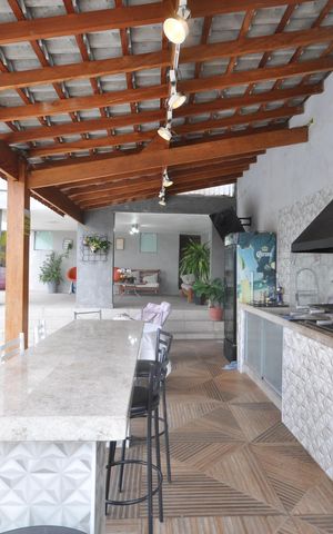 Casa à venda com 420m², 3 quartos e 3 vagasChurrasqueira