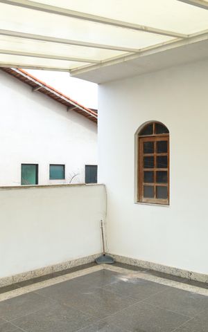 Casa à venda com 750m², 3 quartos e 8 vagasÁrea comum