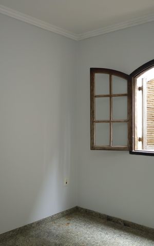 Casa à venda com 750m², 3 quartos e 8 vagasQuarto 2