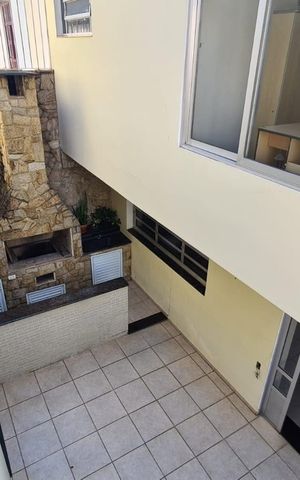 Casa para alugar com 400m², 5 quartos e 5 vagas Casa para alugar com 400m², 5 quartos e 5 vagasÁrea externa