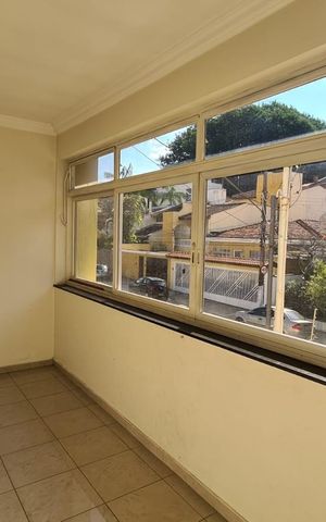 Casa para alugar com 400m², 5 quartos e 5 vagas Casa para alugar com 400m², 5 quartos e 5 vagasVaranda