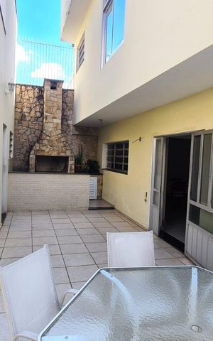 Casa para alugar com 400m², 5 quartos e 5 vagas Casa para alugar com 400m², 5 quartos e 5 vagasÁrea externa