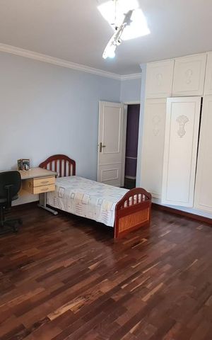 Casa para alugar com 400m², 5 quartos e 5 vagas Casa para alugar com 400m², 5 quartos e 5 vagasQuarto 2