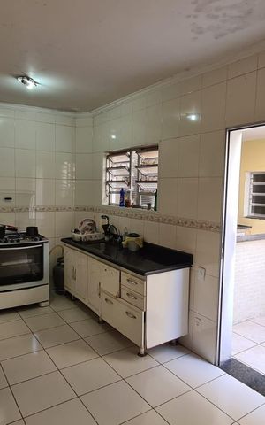 Casa para alugar com 400m², 5 quartos e 5 vagas Casa para alugar com 400m², 5 quartos e 5 vagasCozinha